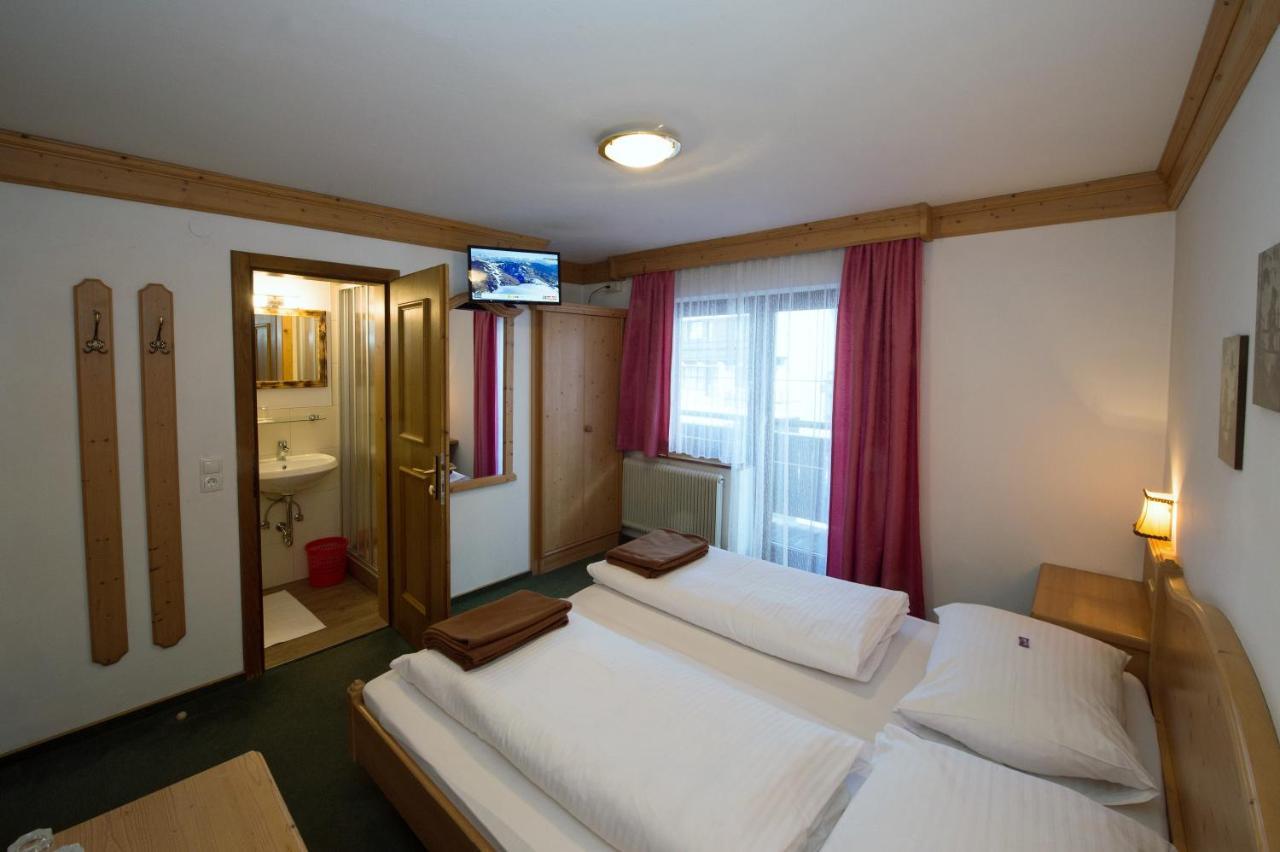 Pension Hochtor Saalbach-Hinterglemm Bagian luar foto