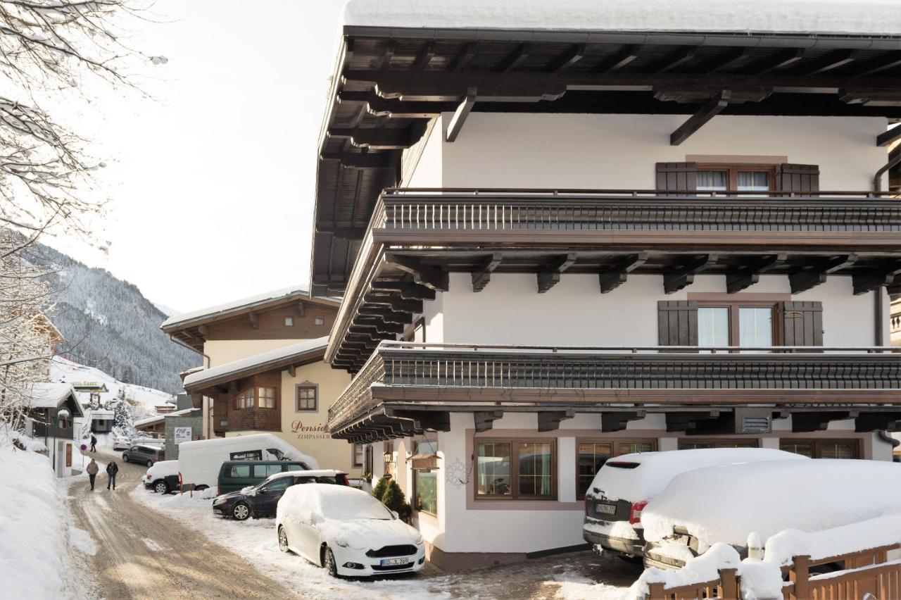 Pension Hochtor Saalbach-Hinterglemm Bagian luar foto