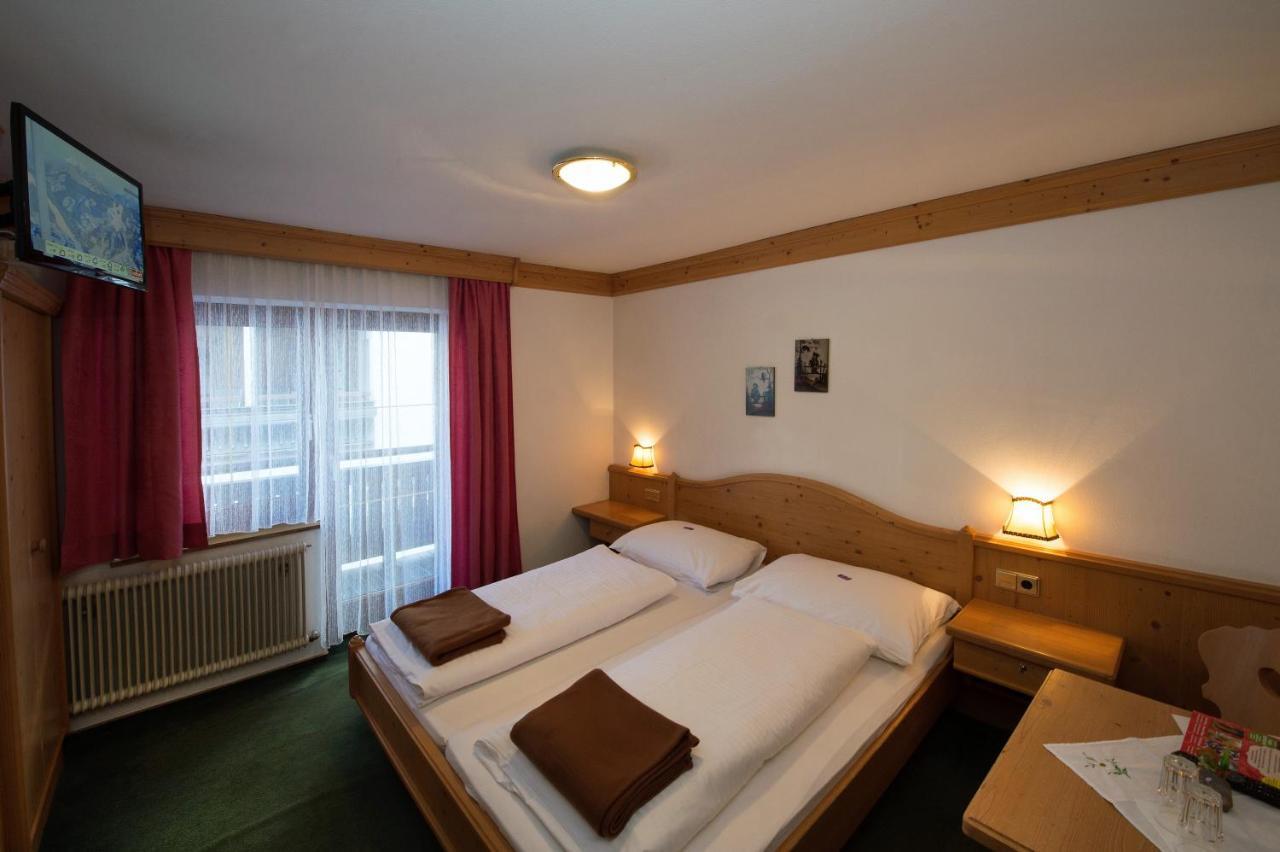 Pension Hochtor Saalbach-Hinterglemm Bagian luar foto