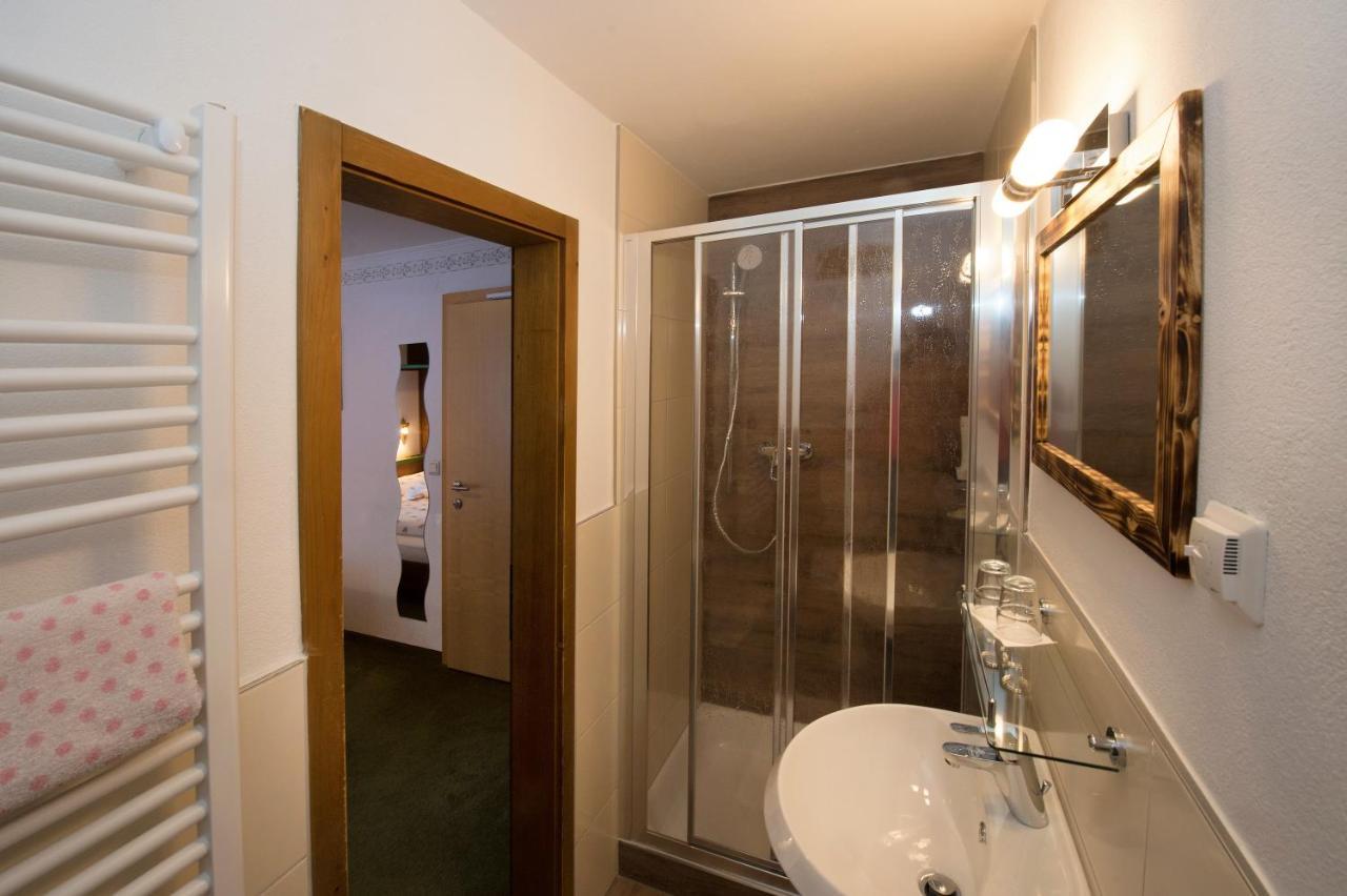 Pension Hochtor Saalbach-Hinterglemm Bagian luar foto