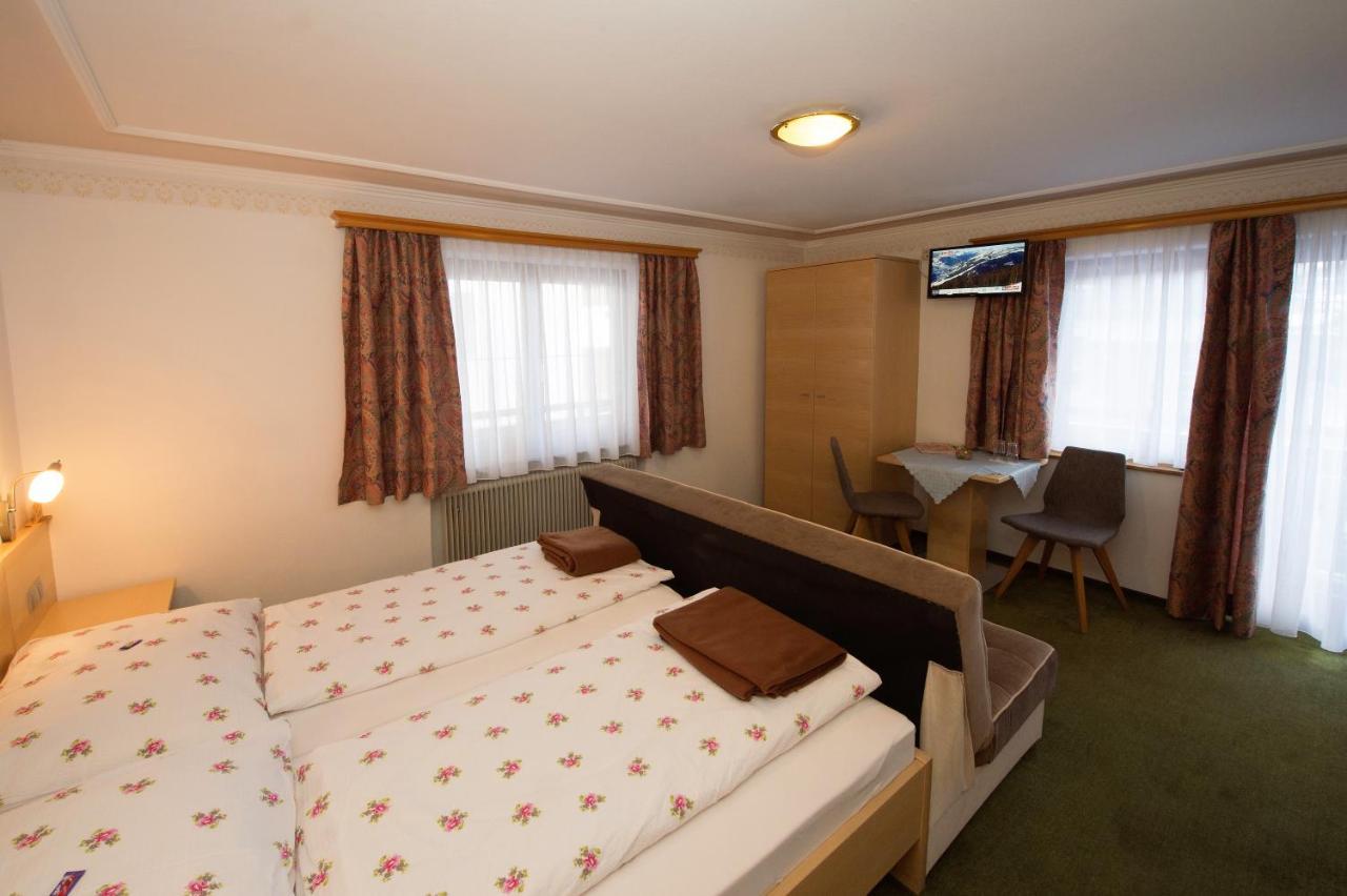 Pension Hochtor Saalbach-Hinterglemm Bagian luar foto